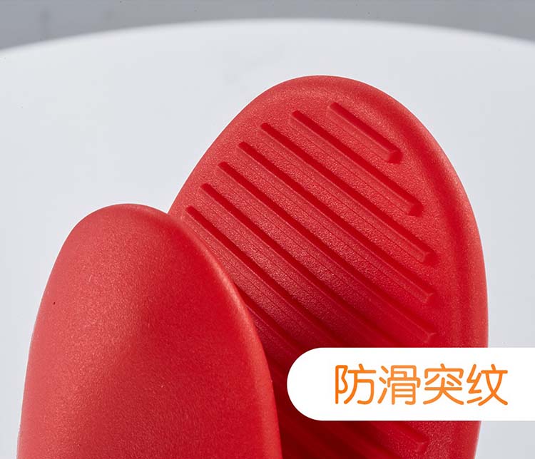 红色硅胶隔热手套夹带防滑纹路2
